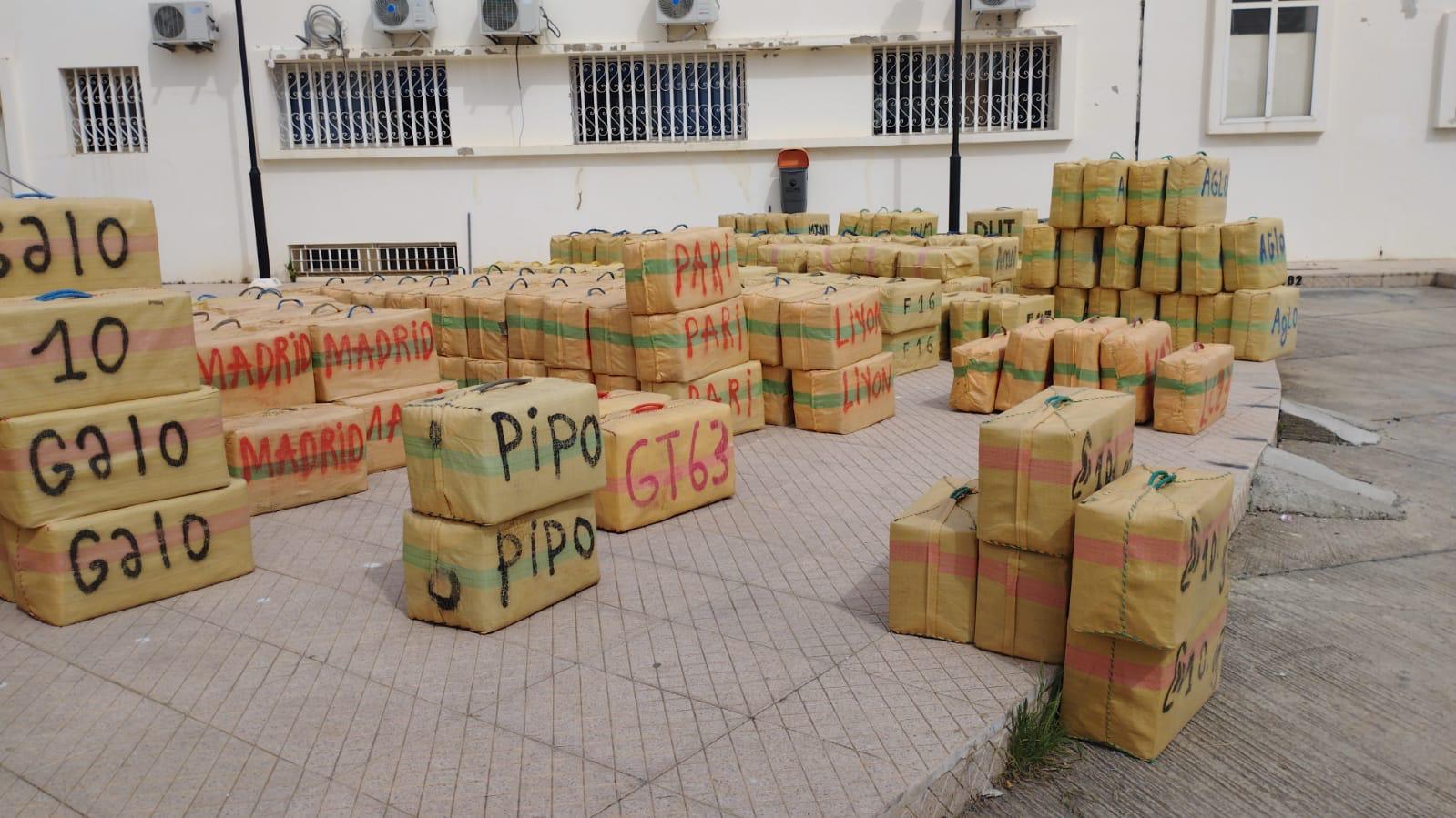 إحباط أكبر عملية التهريب الدولي ل25 طن من المخدرات بسيدي قاسم