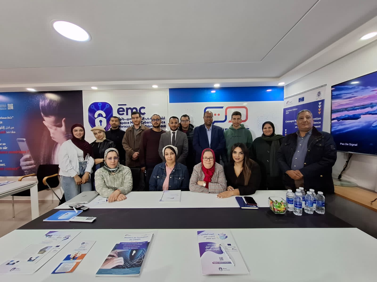 القنيطرة.. طلبة باحثين من جامعة إبن طفيل في زيارة لفضاء مغرب الثقة السيبرانية