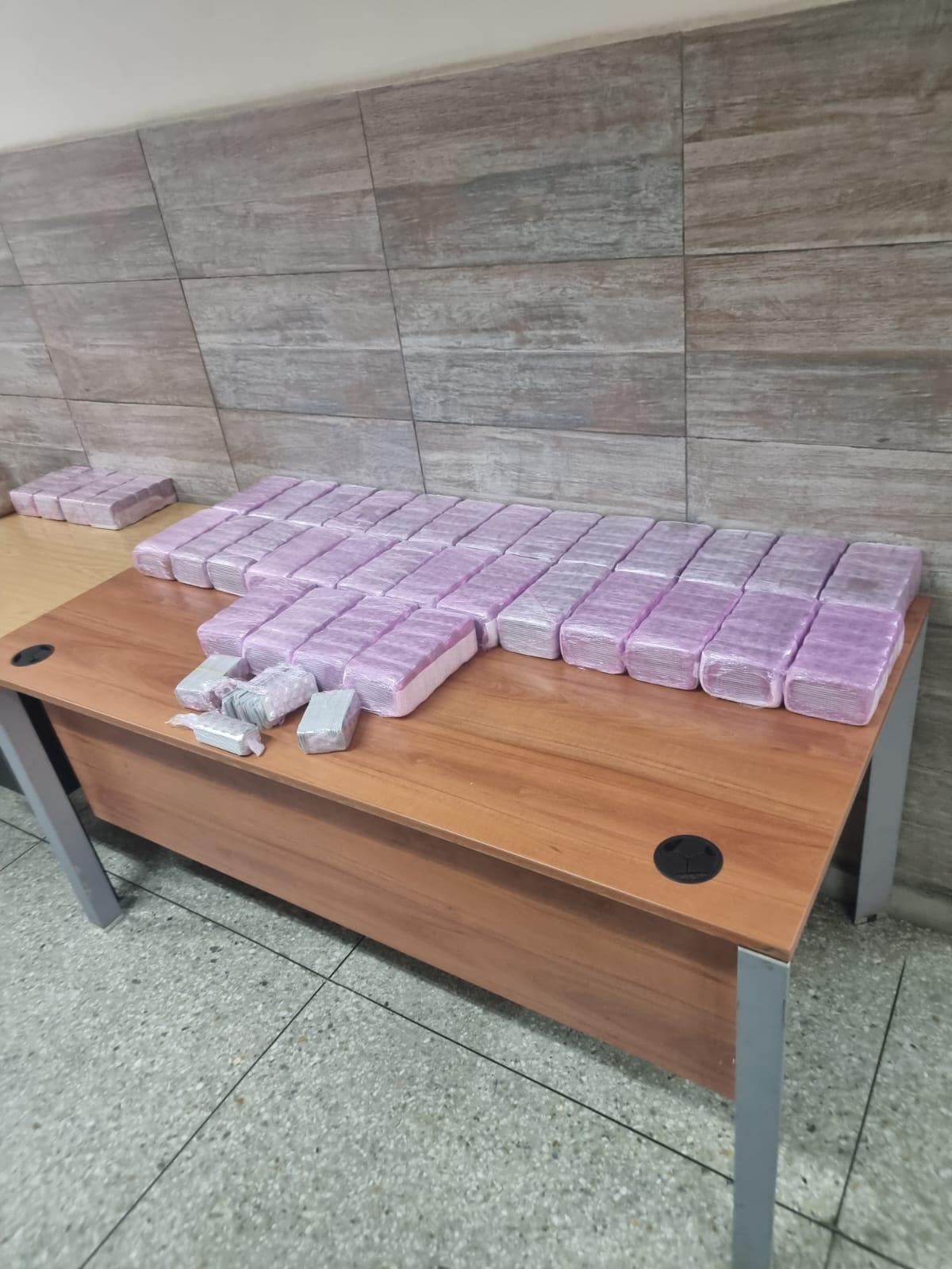 إحباط محاولة تهريب اكثر من 107 ألف قرص مهلوس بالدارالبيضاء