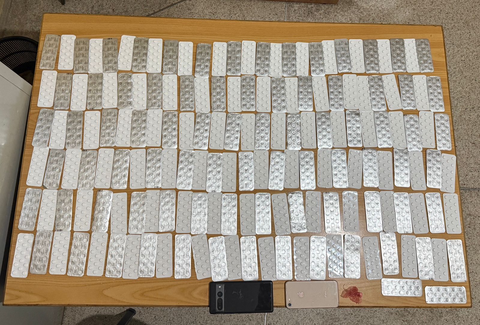 سلا.. ضبط 2430 قرص مخدر من نوع ريفوتريل