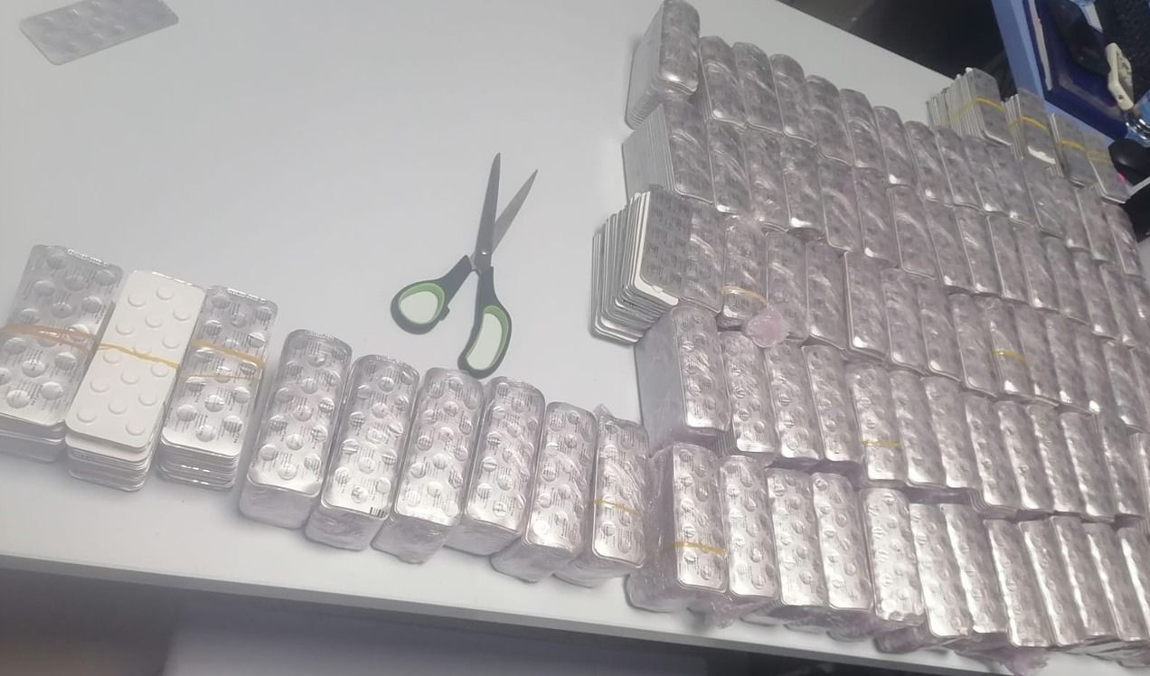 الأمن والجمارك يجهضان عملية  تهريب 54 ألف قرص مخدر من باب سبتة