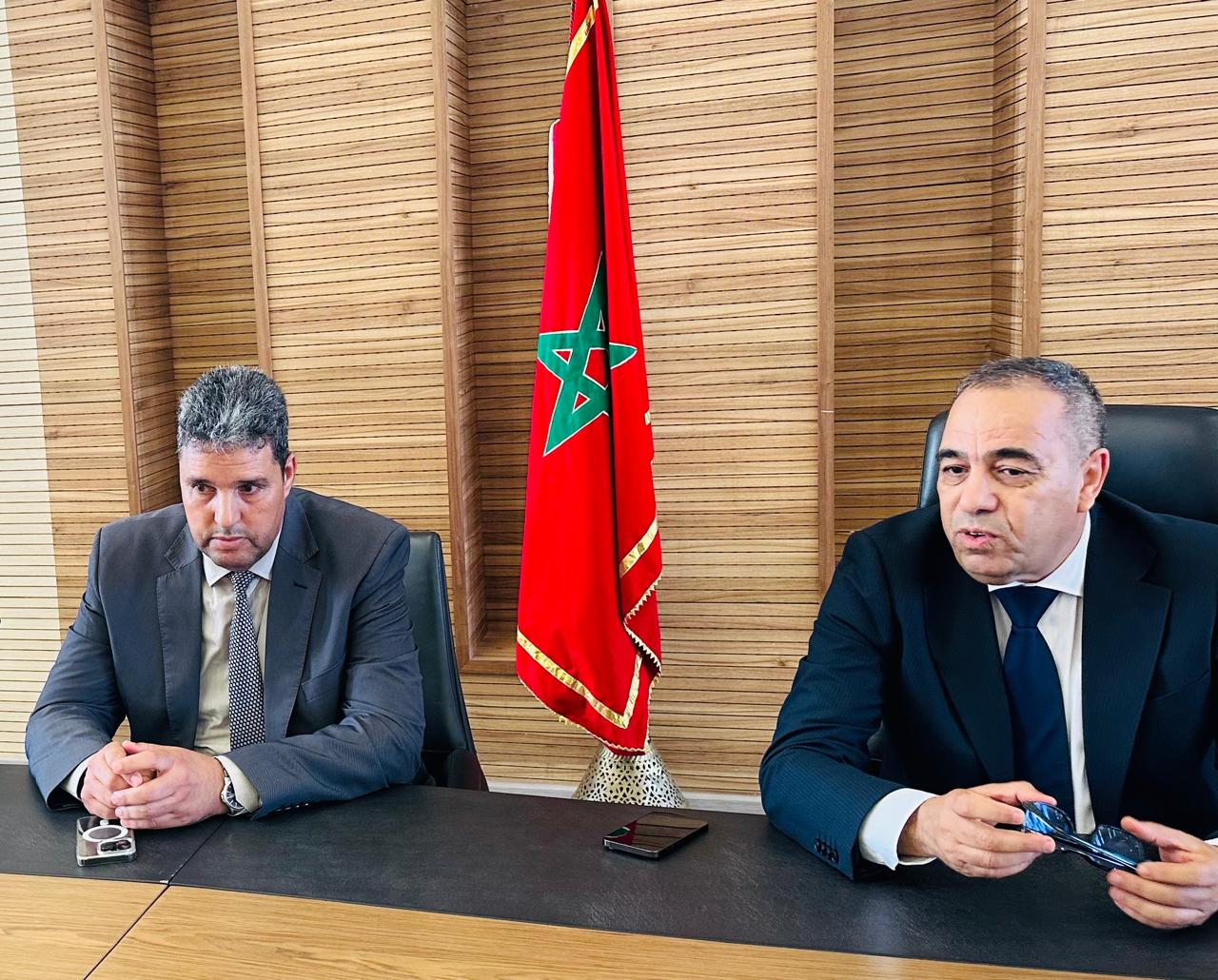 قافلة الإعلام في طرفاية: رسالة مواكبة لـ 50 عاماً من التنمية الملكية ودعم للموقف الوطني