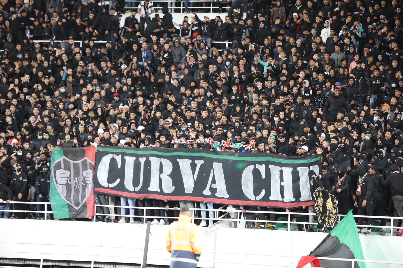 ​رسمياً.. السلطات الجزائرية ترفض منح التأشيرات لجماهير الجيش الملكي