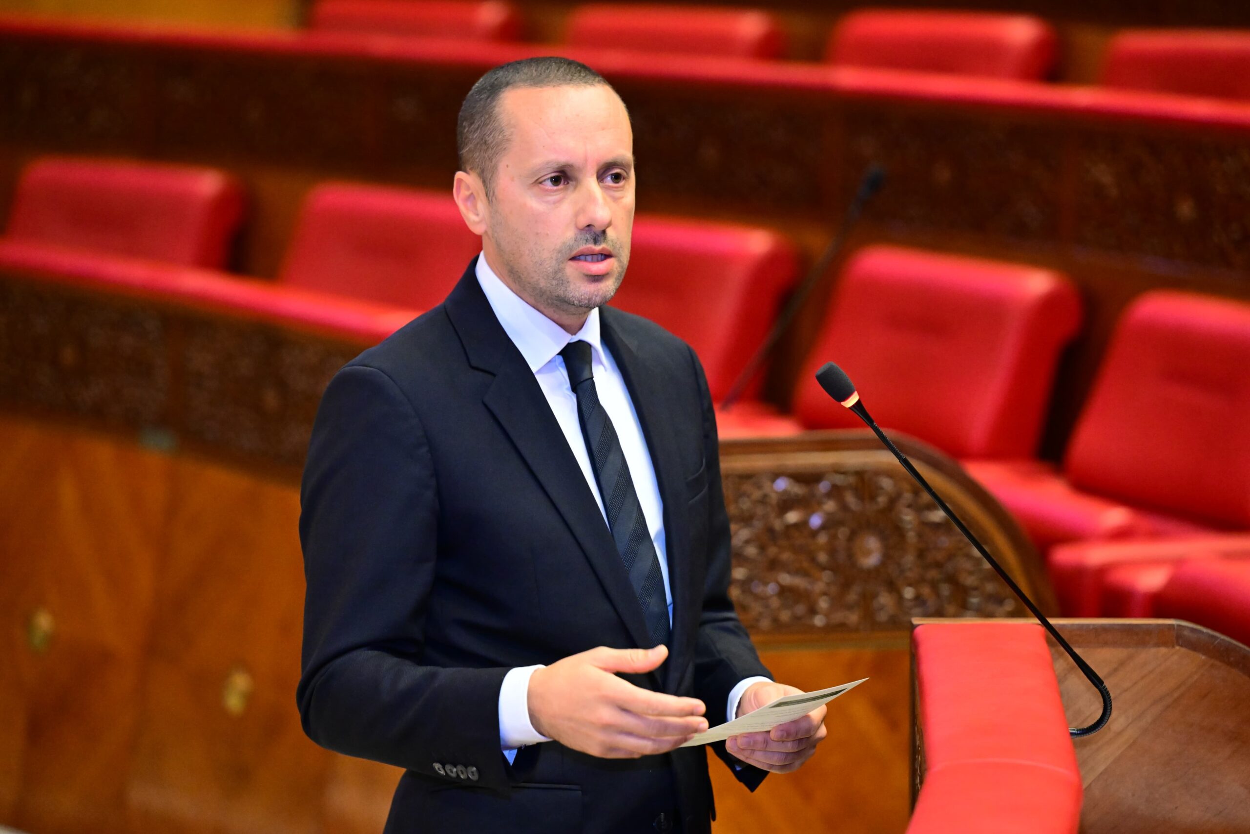 التامني تسائل وزير الصحة عن تشريد حراس الأمن بالمستشفيات العمومية