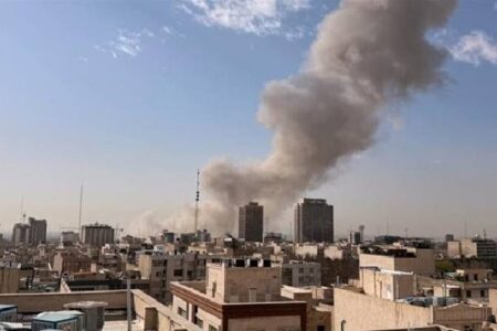 ايران ترد على الضربات الأمريكية والإسرائيلية بقصف الإمارات وقطر والبحرين والكويت