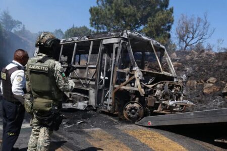 تحذير عاجل للمغاربة في المكسيك.. تدهور أمني خطير بولاية خاليسكو بعد تصفية زعيم كارتل المخدرات