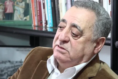 تأجيل محاكمة محمد زيان إلى 17 مارس.. المحكمة ترفض السراح المؤقت وتستدعي متهماً ثالثاً