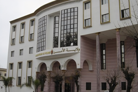 القنيطرة: توقيف شخصين يشتبه في ترويج المخدرات مع ضبط 940 كغ من الكيف و222 كغ من أوراق الطابا