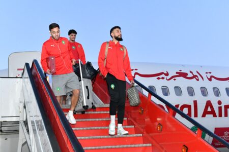 بعثة المنتخب المغربي تشد الرحال إلى لانس لمواجهة الباراغواي ودياً