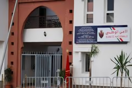 تامسنا: مفتش شرطة يستخدم سلاحه الوظيفي لتحييد خطر شخص مشتبه فيه