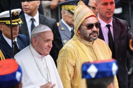 الفاتيكان يشيد بدور الملك محمد السادس في تعزيز الحوار بين الأديان وترسيخ قيم السلام