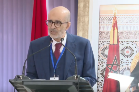 العدالة والتنمية ينتقد حصيلة الحكومة.. وأخنوش يرد بالأرقام والإنجازات