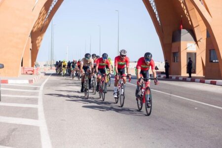 المنتخب المغربي يحافظ على صدارة طواف بنين الدولي للدراجات