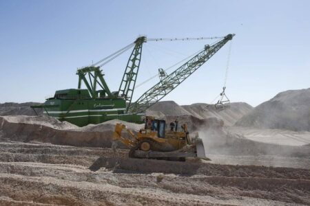 مشروع قانون أمريكي لإلغاء رسوم الفوسفاط المغربي وخفض كلفة الأسمدة