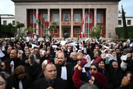 حزب التقدم والاشتراكية يدعو إلى الحوار لتجاوز التوتر حول مشروع قانون مهنة المحاماة