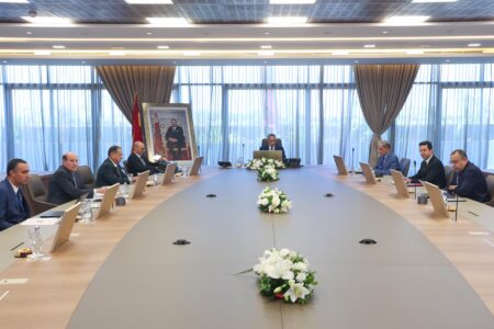 الرباط.. حموشي يترأس اجتماعا لتطوير بروتوكولات الأمن الرياضي ومواجهة الشغب بالملاعب
