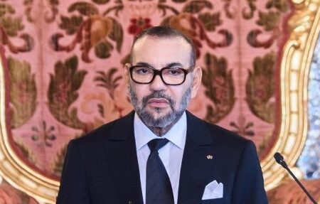 تطوان.. جلالة الملك يترأس حفل أداء القسم للضباط المتخرجين من المدارس والمعاهد العليا العسكرية وشبه العسكرية