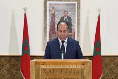 الداخلية تكشف خلفيات أحداث سبتة ومليلية: 40 ألف محاولة عبور وتحذير من الاستغلال الرقمي