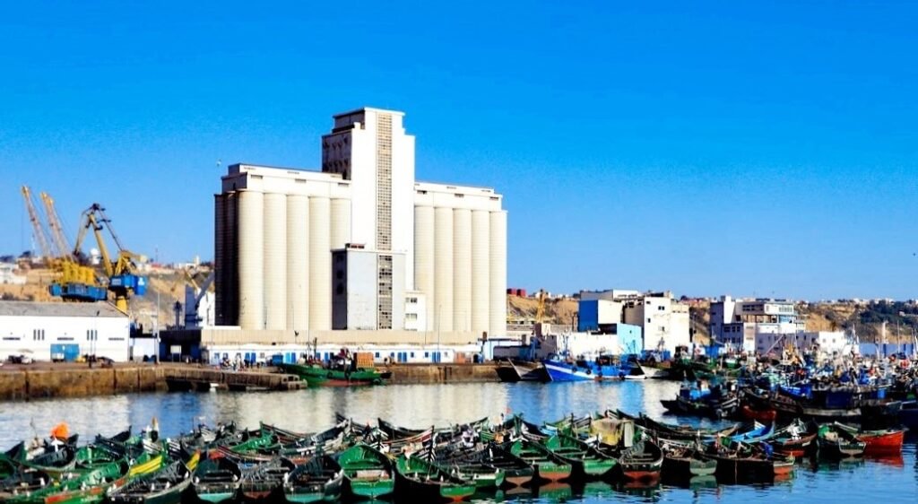 أزمة الكازوال تشل مراكب الصيد الساحلي بآسفي ومهنيون يلوحون بتوقيف اضطراري لـ 48 ساعة